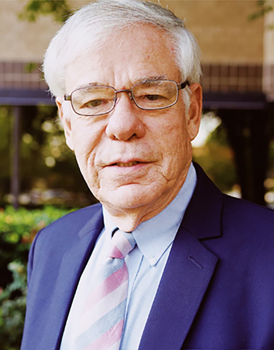 Dr. David Pariser